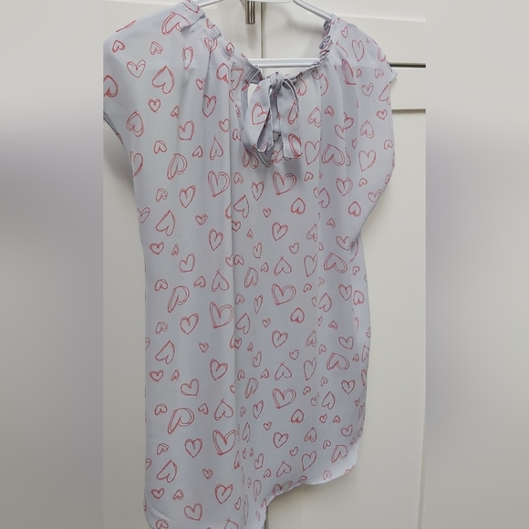 Lauren Conrad capped sleeve top - Picture 5 of 8